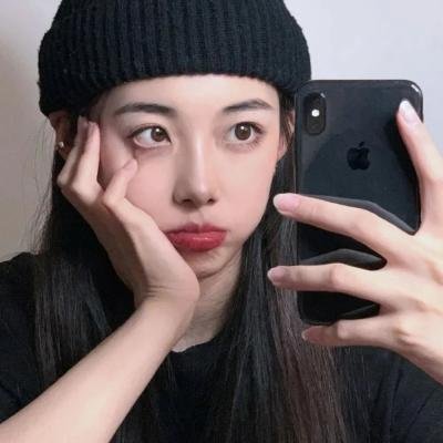 美食：满级厨艺的我只想安静出摊